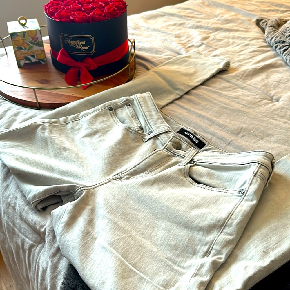EXPRESS stretch + hyper stretch skinny jeans 30x32